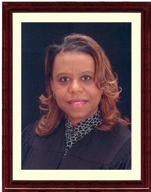 Photo of Judge Deadra Jefferson