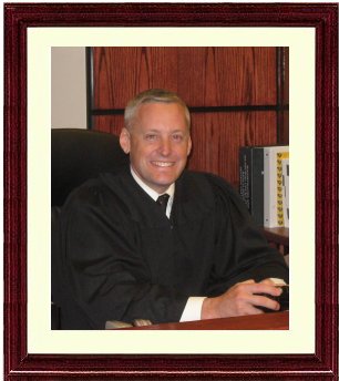 Photo of Judge Robin Stilwell
