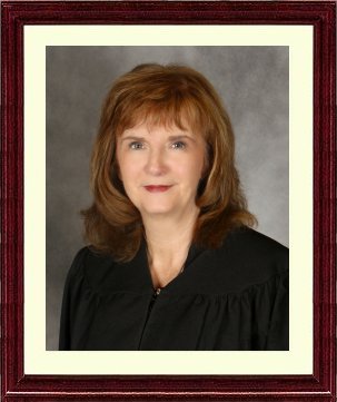 Photo of Judge Karen Ballenger